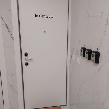 In Centrale Milánó Kültér fotó