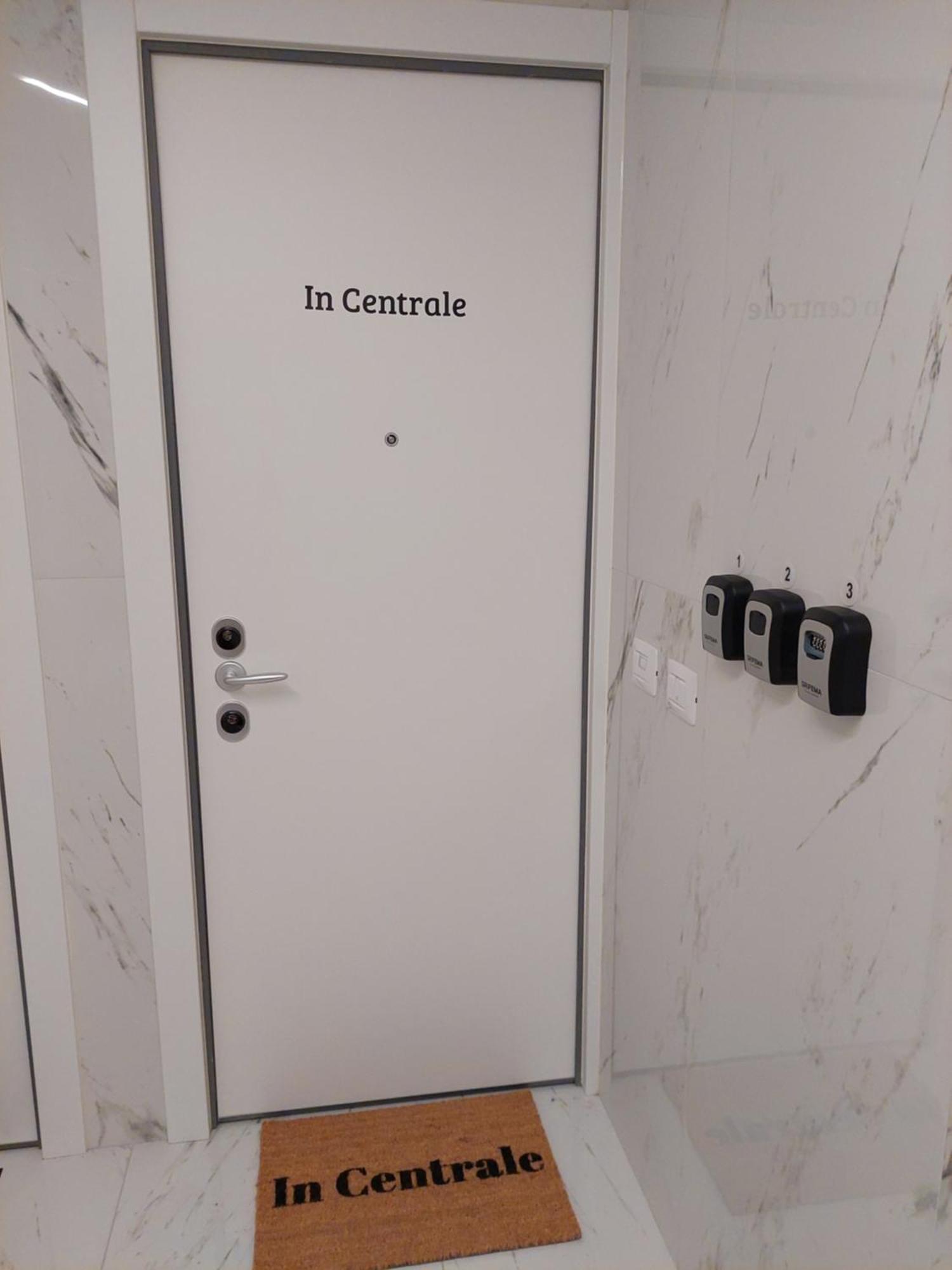 In Centrale Milánó Kültér fotó